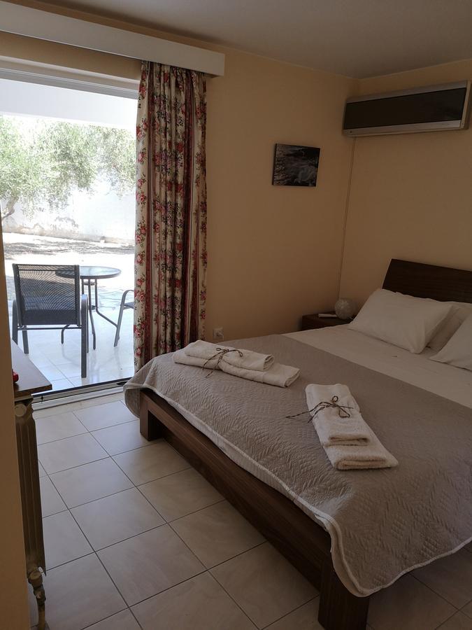 מסטיכרי Villa Leonidas מראה חיצוני תמונה