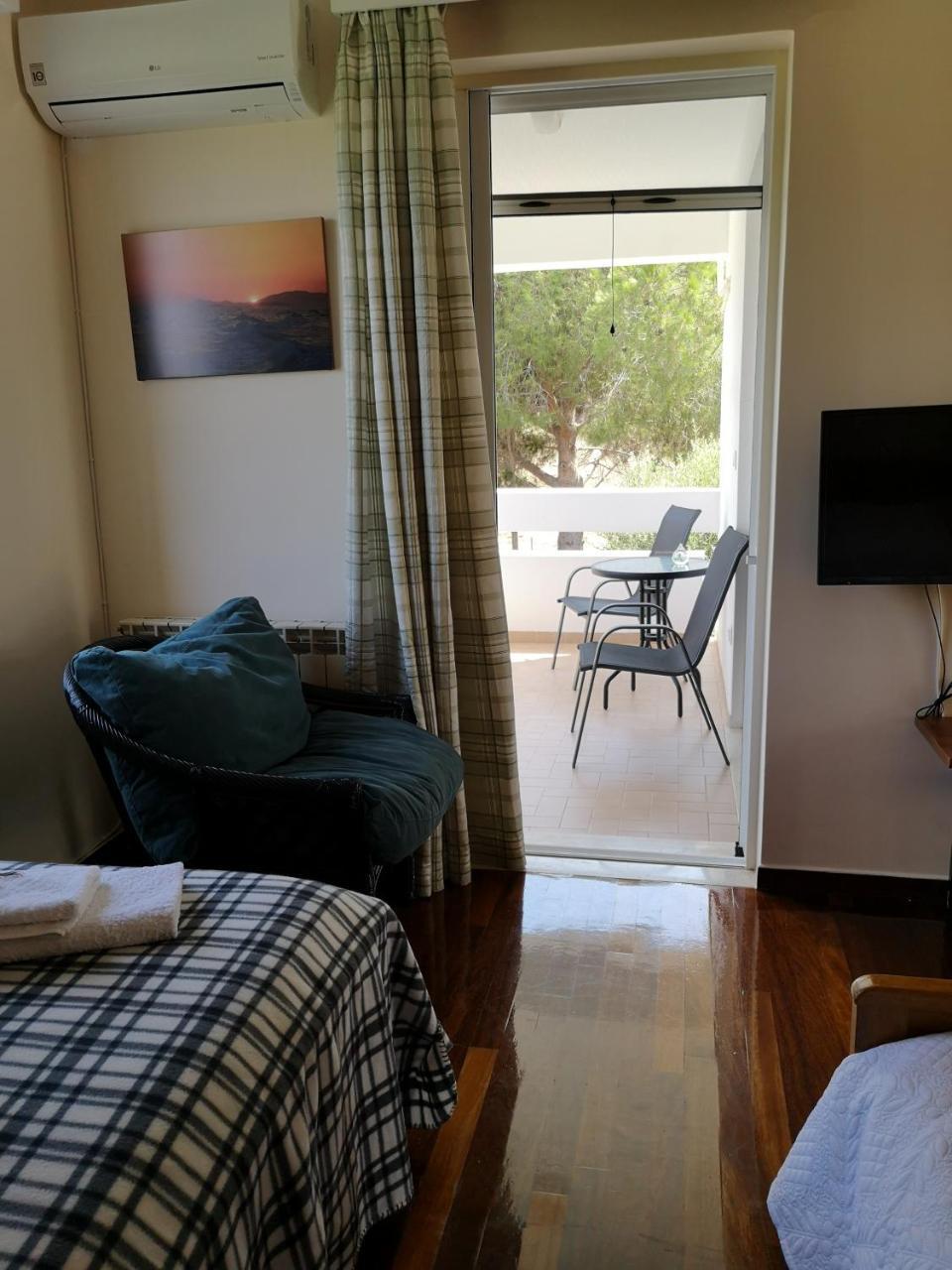 מסטיכרי Villa Leonidas מראה חיצוני תמונה