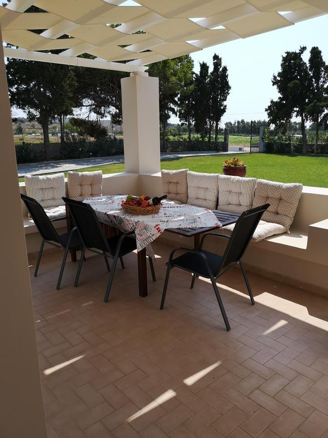 מסטיכרי Villa Leonidas מראה חיצוני תמונה